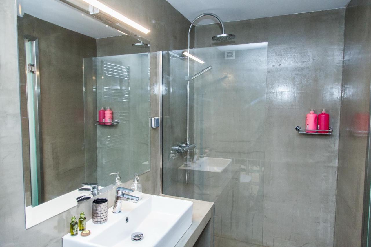 דירות אתונה Beautiful Apt Near Monastiraki Sqr מראה חיצוני תמונה