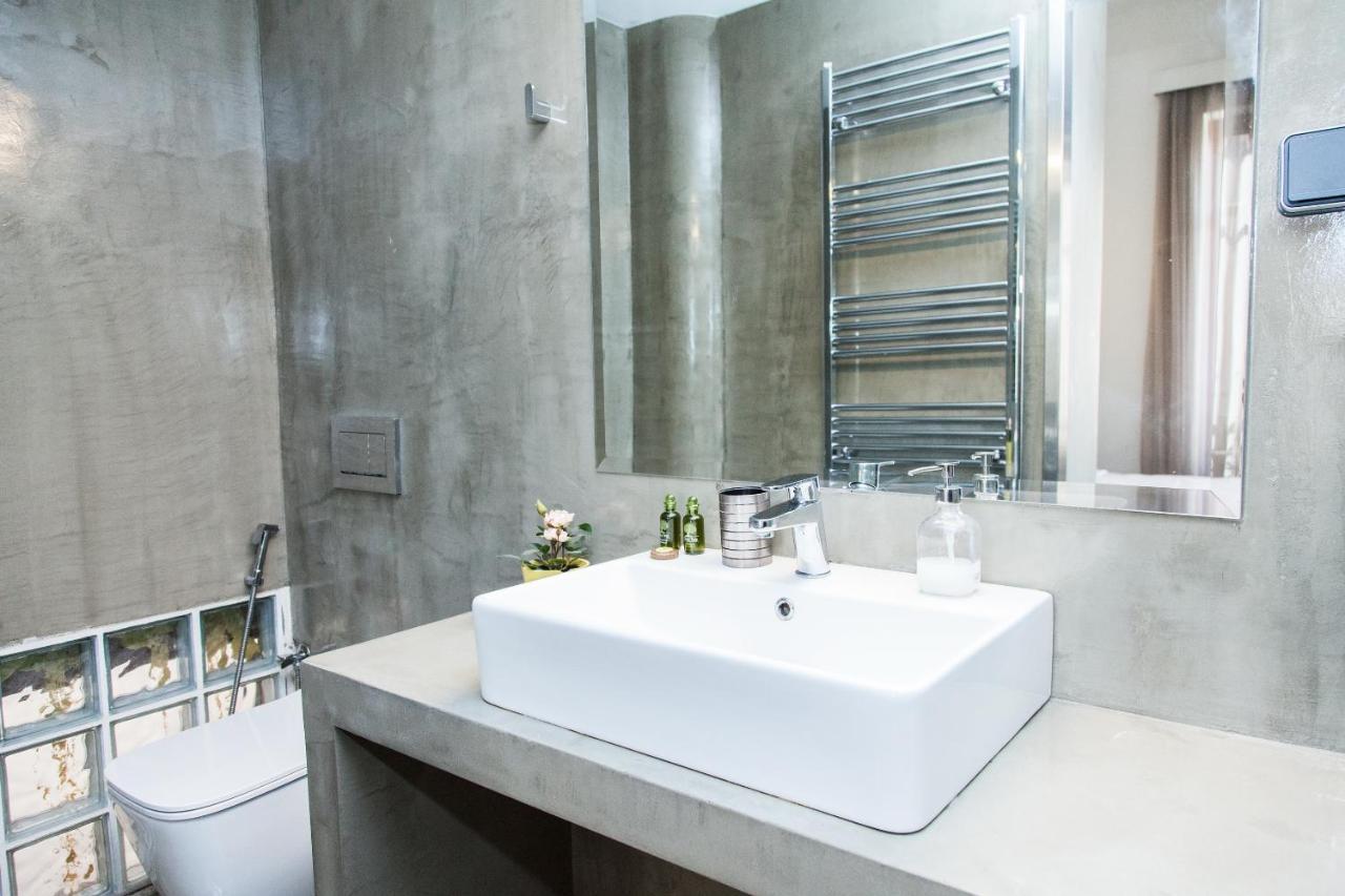 דירות אתונה Beautiful Apt Near Monastiraki Sqr מראה חיצוני תמונה